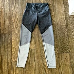 Old Navy Active Leggings size M